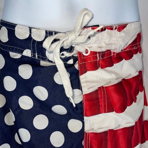 Spencers Solo Cup Flag‎ Swim Trunks L - Picture 2 of 5